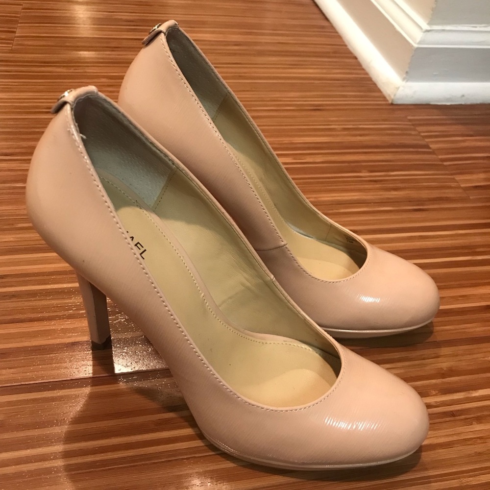 Michael Kors Ionna Nude Heels